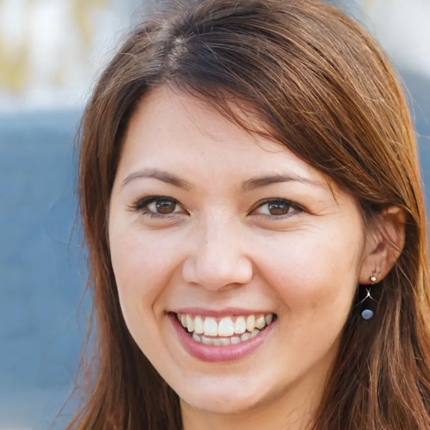 Elena Torres.